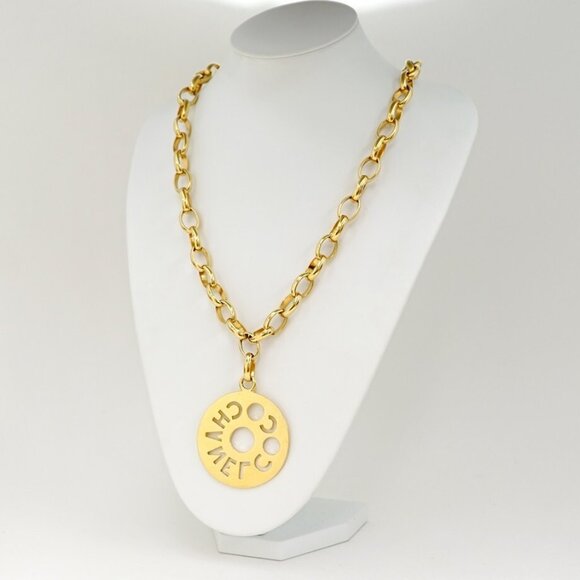 CHANEL COCO Logo Medallion Vintage Necklace 32" Gold Tone Auth #42561 - Picture 2 of 5